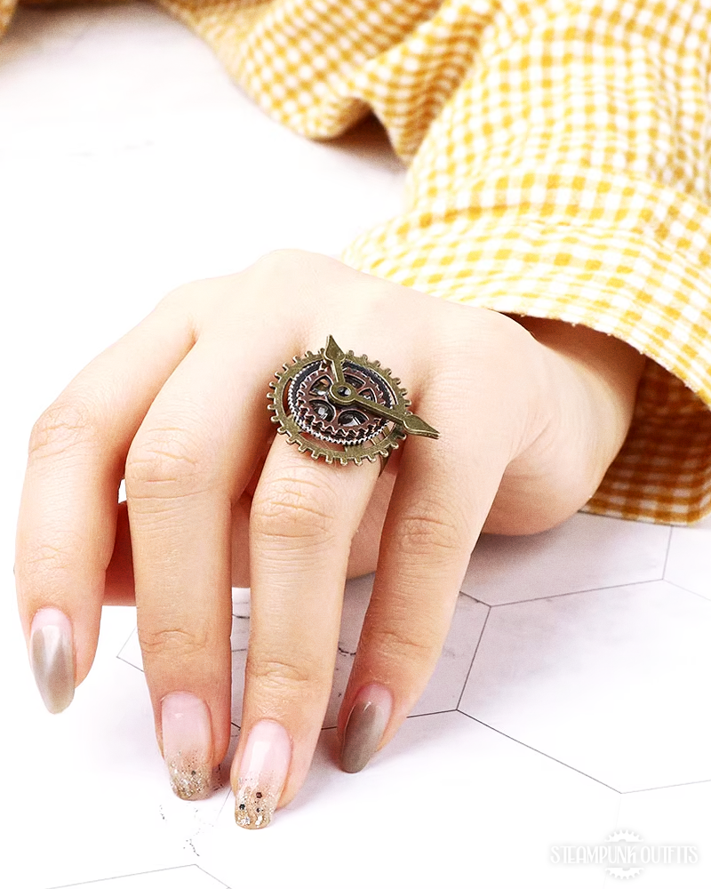 Steampunk Clock Ring