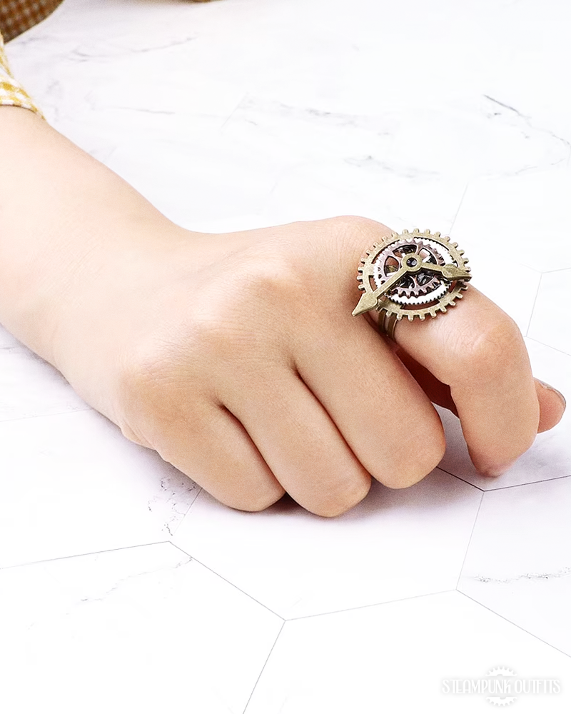 Steampunk Clock Ring
